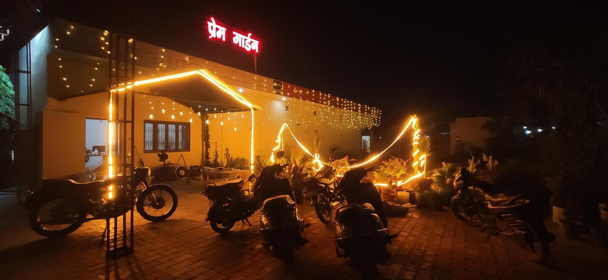 Prem Garden & Resort Mathura Kültér fotó
